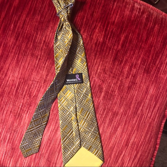 ✨🤎 BEAUTIFUL Vintage cilp-on tie from Wembley 🤎✨ - Picture 2 of 3